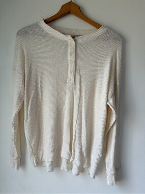 American Eagle Outfitters Cream Ribbed Henley Long Sleeve
